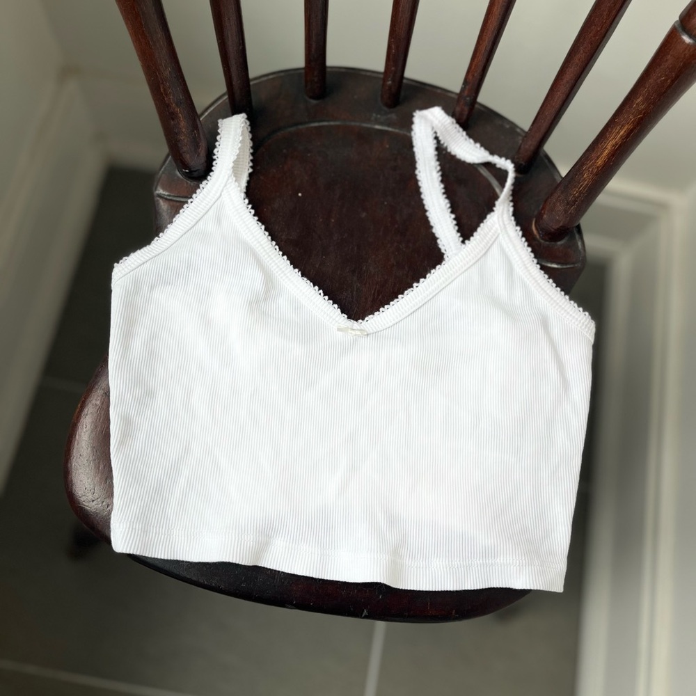 Aritzia cropped tank top